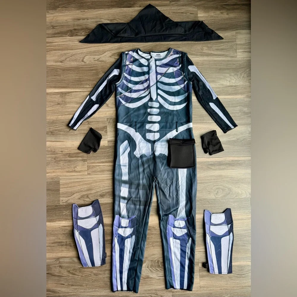 Spirit Halloween / Fortnite fortnite skull